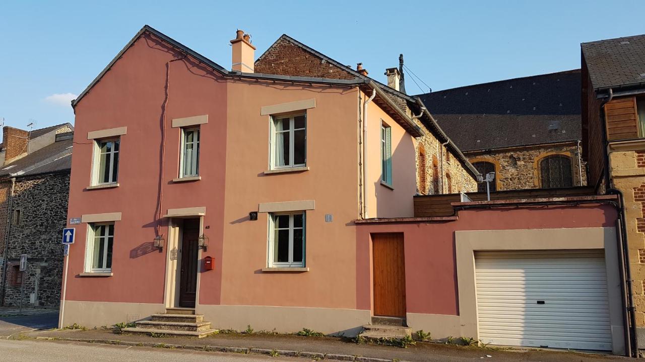 Le Balcon Sur La Meuse Villa Revin  ภายนอก รูปภาพ