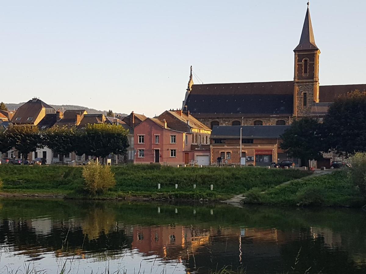 Le Balcon Sur La Meuse Villa Revin  ภายนอก รูปภาพ